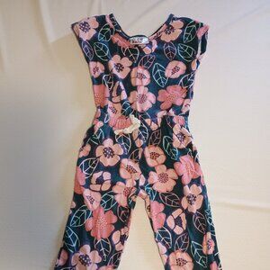 Dot dot smile jump suit size 3/4